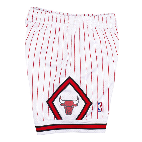 MITCHELL & NESS Chicago Bulls 1995-96 Reload 2.0 Swingman Shorts  SMSHGS20121-CBUGREY95 - Karmaloop